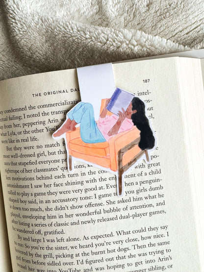Marque-page magnétique « Fille lisant » | Articles pour les fans de livres | Cadeaux pour les lecteurs | Accessoires de lecture