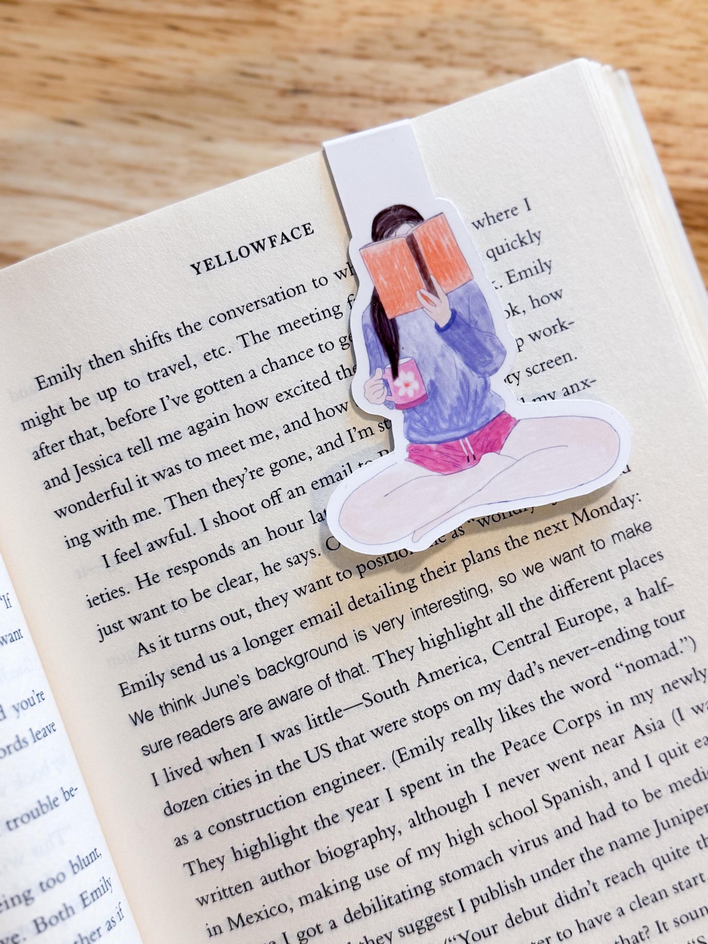Marque-page magnétique « Fille qui lit #2 » | Articles de lecture | Cadeaux pour les amoureux des livres | Accessoires de lecture